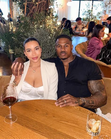 is simeon panda married.